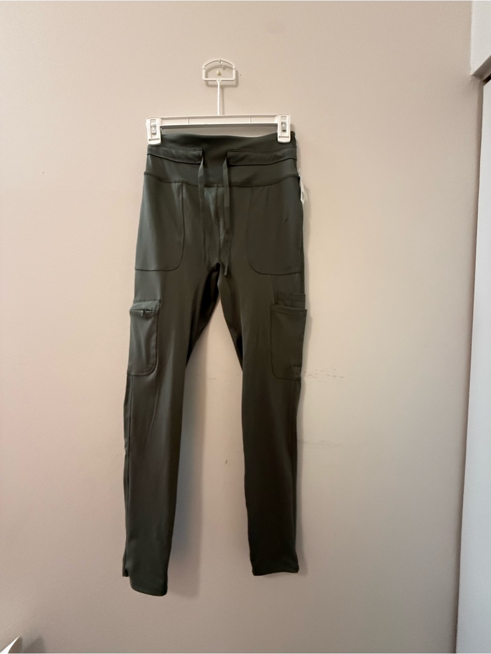 High-Rise Olive Green Cargo Leggings with Drawstring Waist